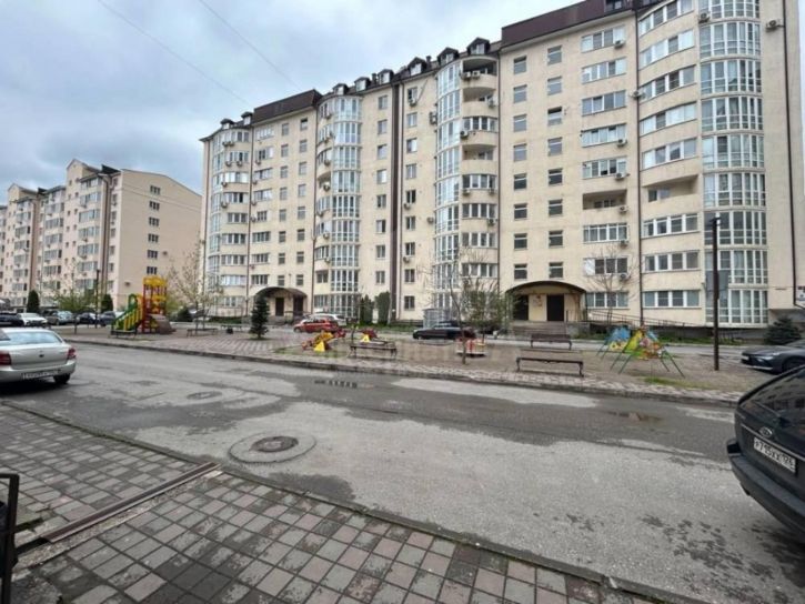 3-комн квартира Оранжерейная ул.