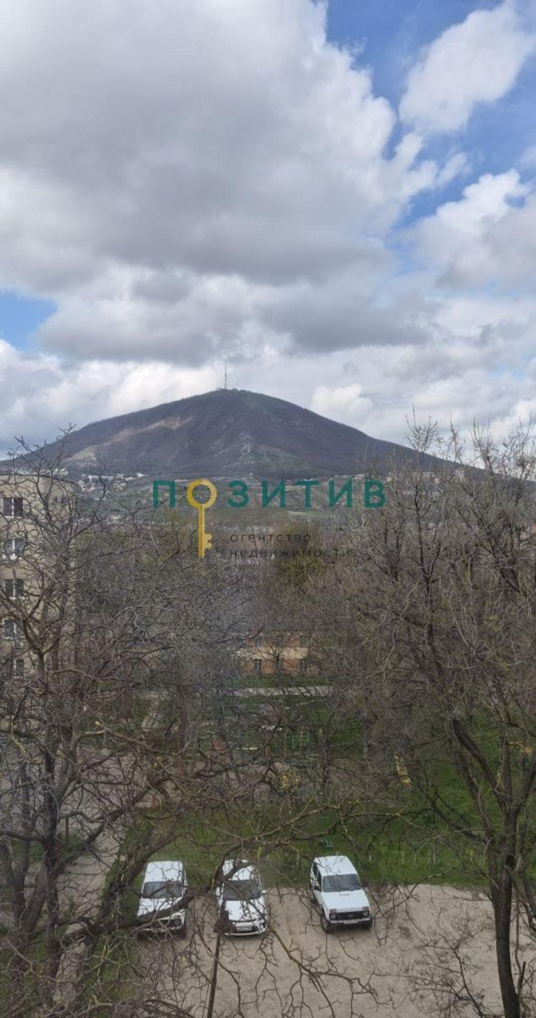 Купить квартиру за 5 100 000 рублей на Калинина пр-кт, 160