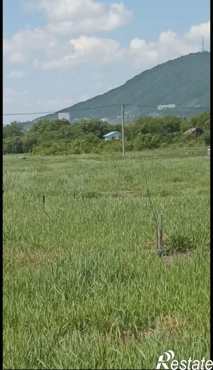 Земельный участок