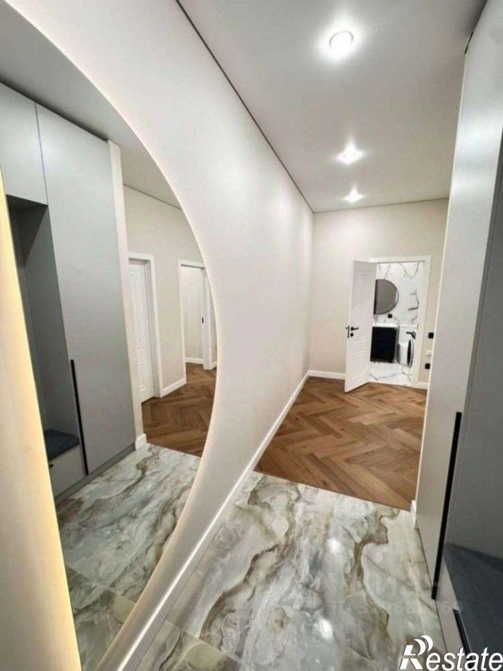 1-комн квартира улица Юлиуса Фучика, 4 к3,  д. 4 к3