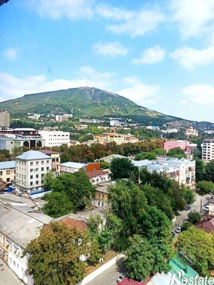 2-комн квартира ул Крайнего, 66,  д. 66