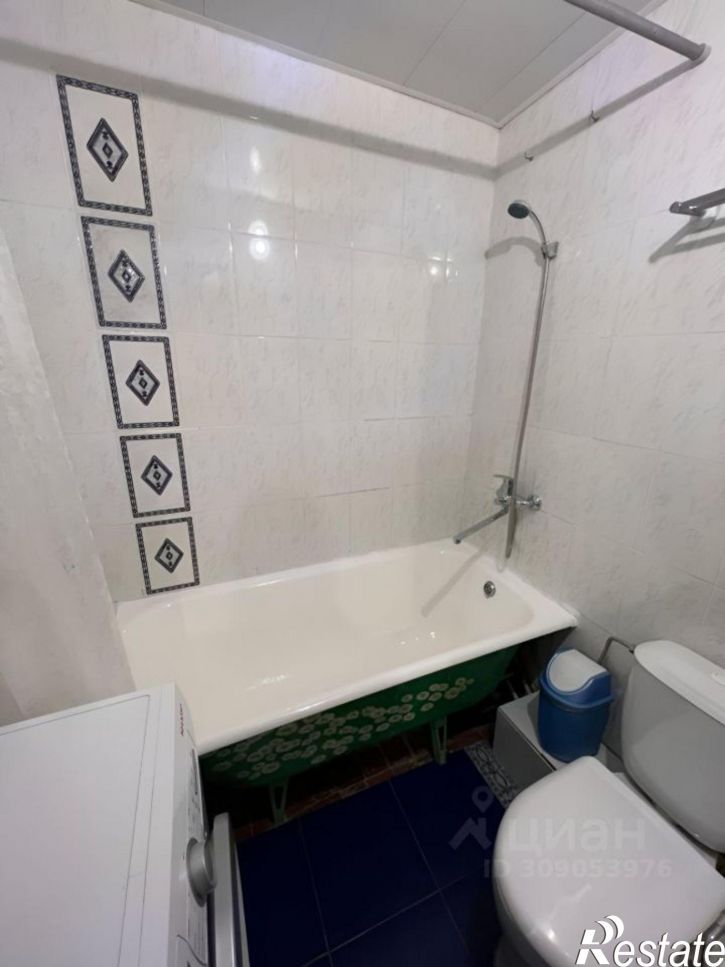 2-комн квартира ул Адмиральского, 35б,  д. 35б