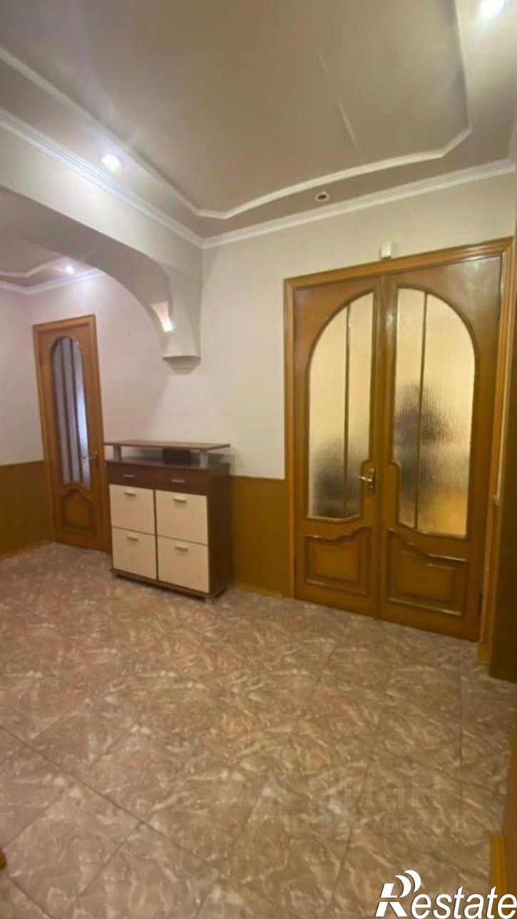 2-комн квартира улица 295-й Стрелковой Дивизии, 19,  д. 19