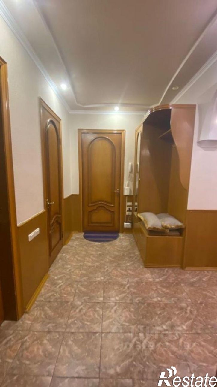 2-комн квартира улица 295-й Стрелковой Дивизии, 19,  д. 19