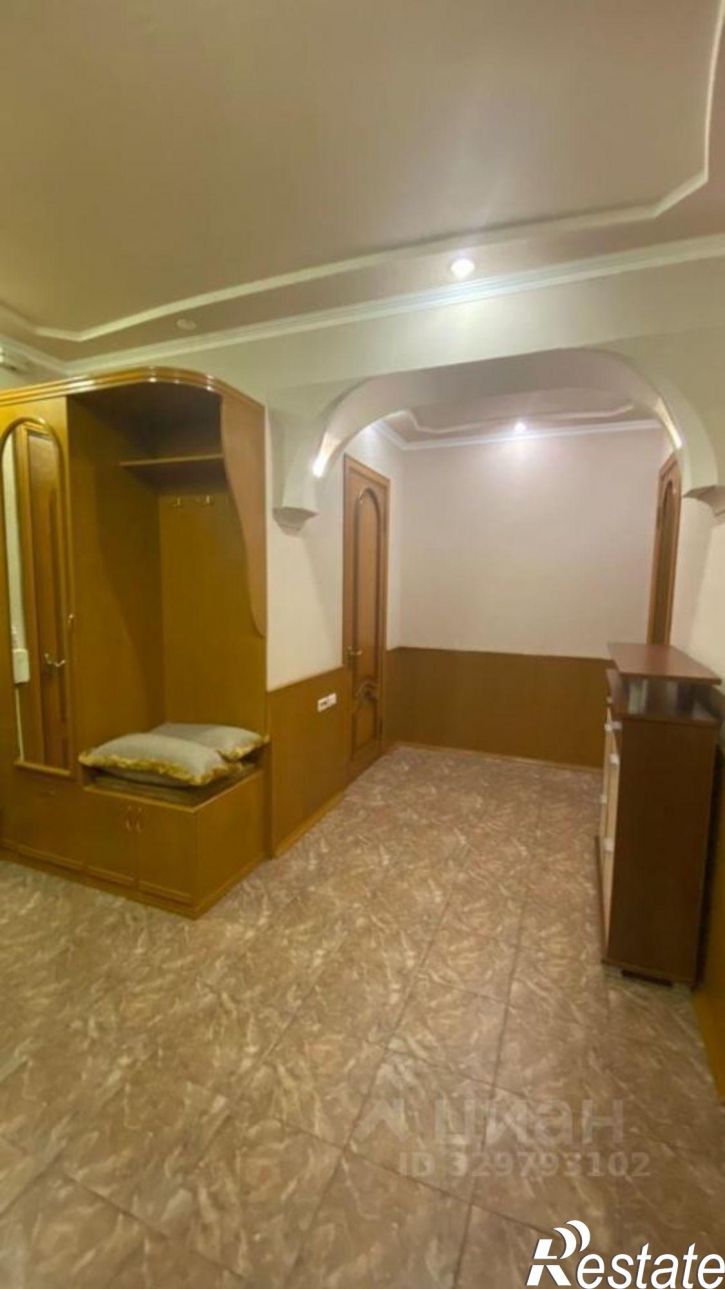 2-комн квартира улица 295-й Стрелковой Дивизии, 19,  д. 19