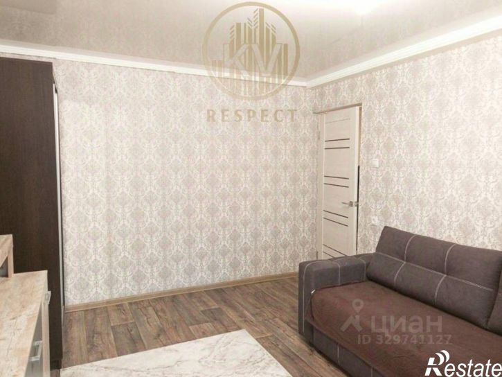 2-комн квартира пр-кт 40 лет Октября, 21,  д. 21