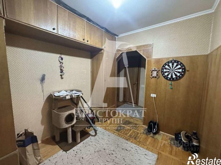 3-комн квартира улица Егоршина, 12,  д. 12