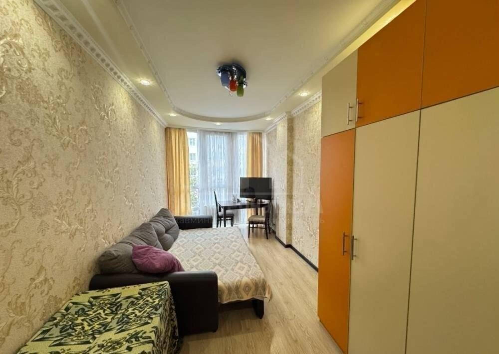 Купить квартиру за 10 200 000 рублей на Оранжерейная ул.