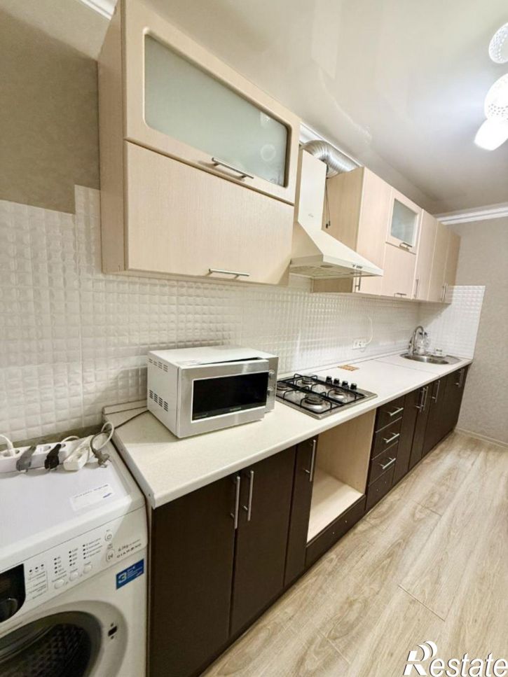 2-комн квартира проспект Свободы, 67,  д. 67