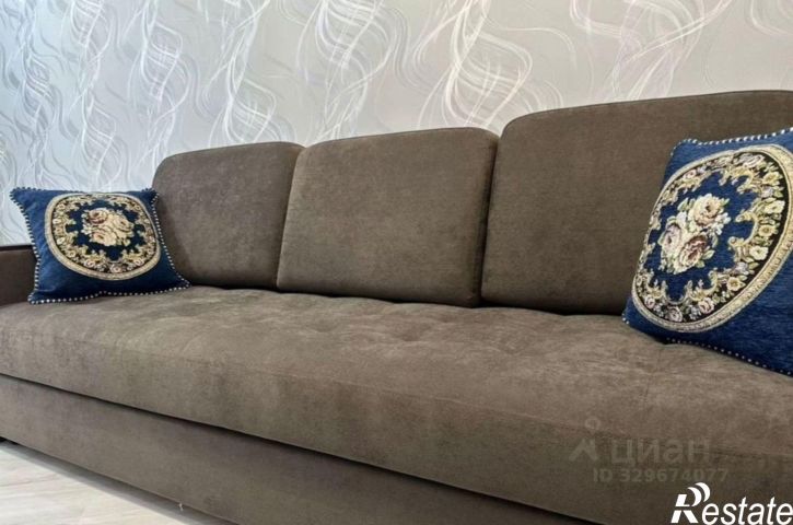 2-комн квартира улица Адмиральского, 1А,  д. 1А