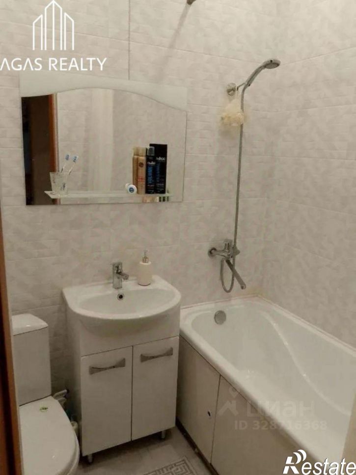 1-комн квартира Московская улица, 72 к3,  д. 72 к3