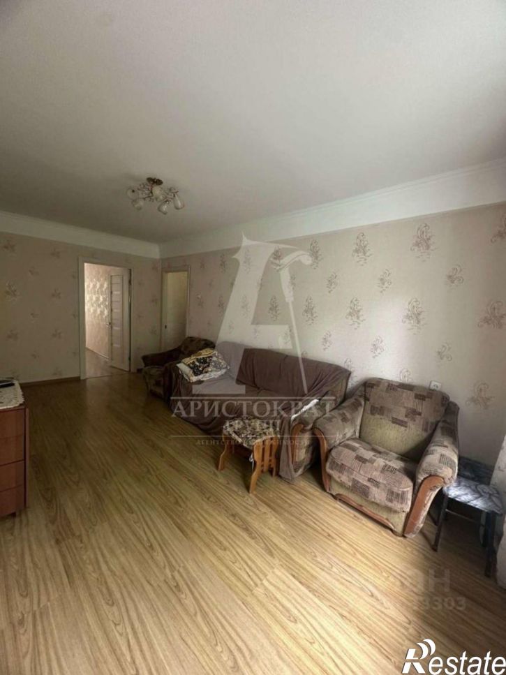 3-комн квартира улица Аллея Строителей, 10 к1,  д. 10 к1