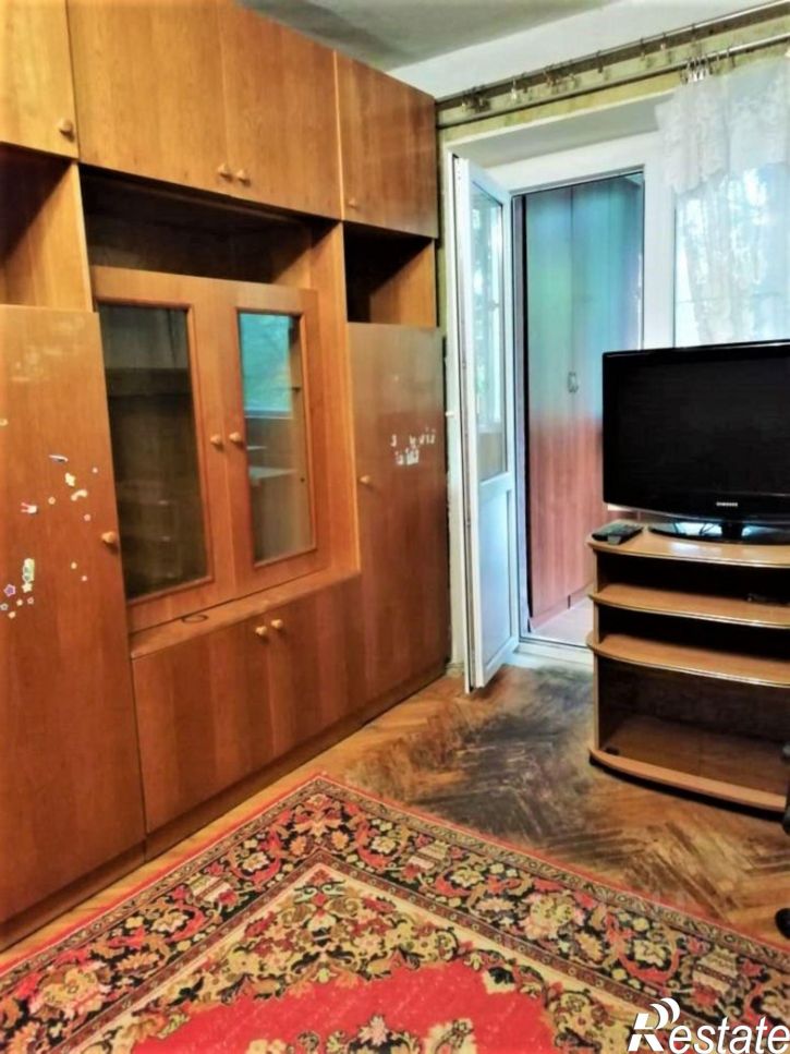 2-комн квартира улица Юлиуса Фучика, 15,  д. 15