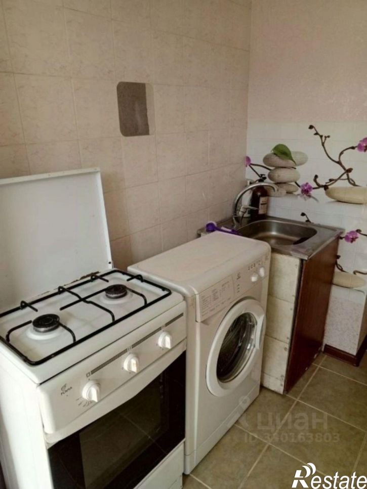 2-комн квартира улица Орджоникидзе, 5,  д. 5