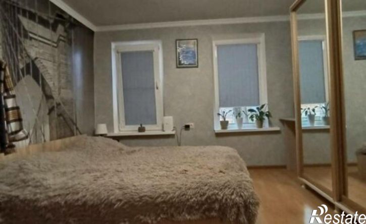 2-комн квартира улица Власова, 10,  д. 10
