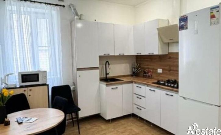 2-комн квартира проспект Кирова, 53,  д. 53