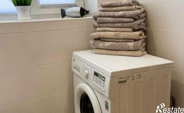 2-комн квартира проспект Кирова, 53,  д. 53