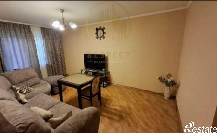 3-комн квартира улица Егоршина, 12,  д. 12