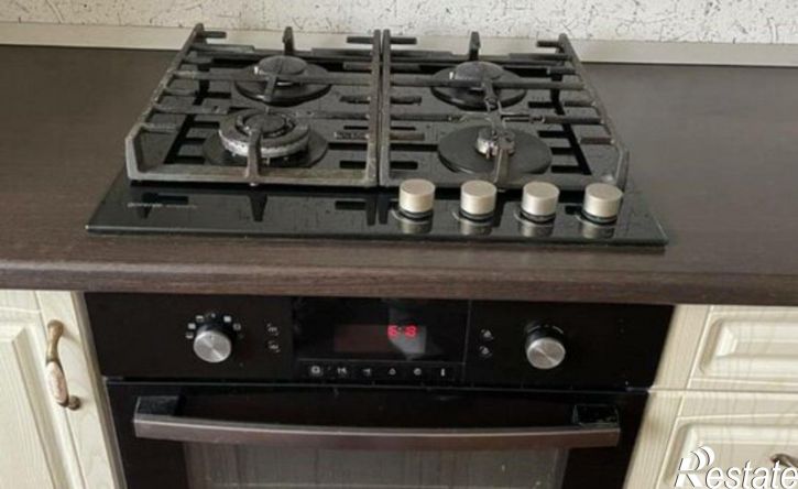3-комн квартира проспект Калинина, 92,  д. 92