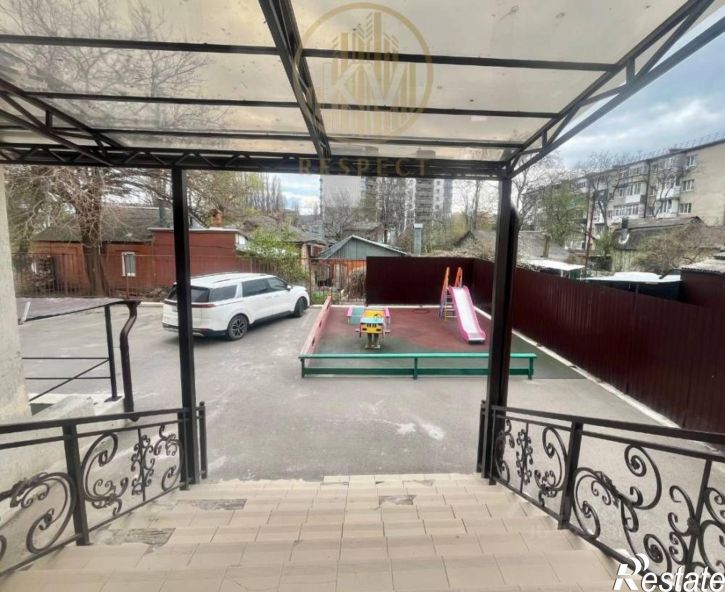 3-комн квартира ул Крайнего, 66,  д. 66