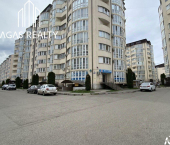 3-комн, 135кв м, этаж 8/9 Оранжерейная улица, 21 к2