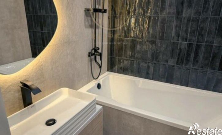 2-комн квартира улица Пальмиро Тольятти, 45,  д. 45