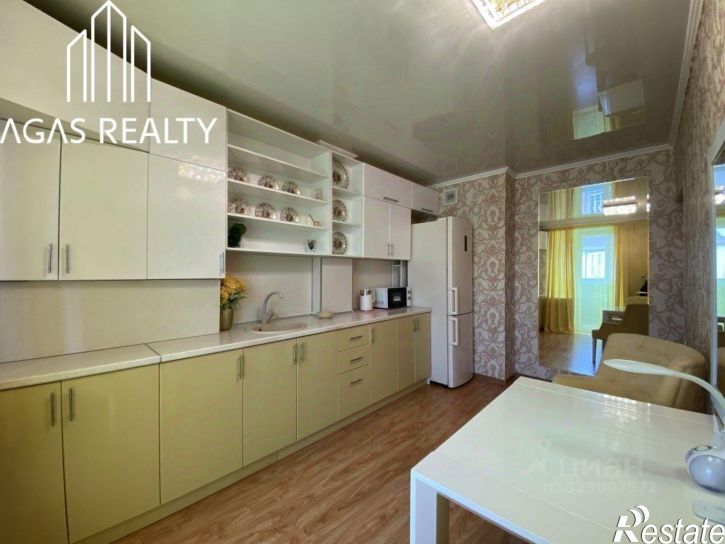 3-комн квартира Оранжерейная улица, 21 к2,  д. 21 к2