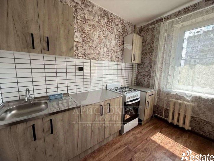 2-комн квартира улица Мира, 44,  д. 44