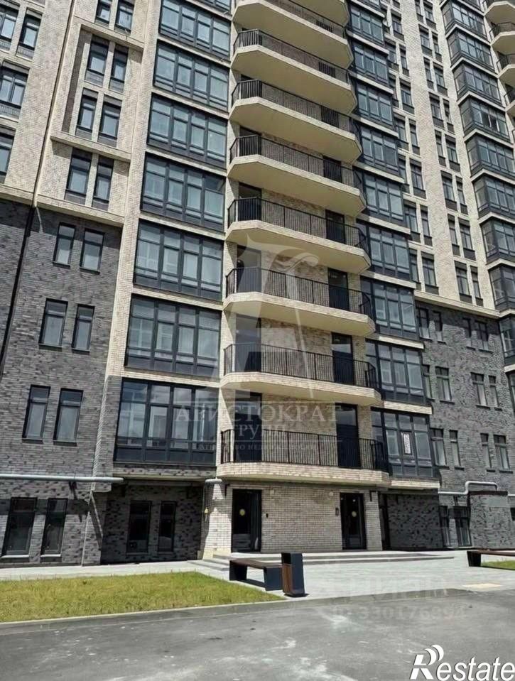 5-комн квартира улица Нежнова, 21,  д. 21