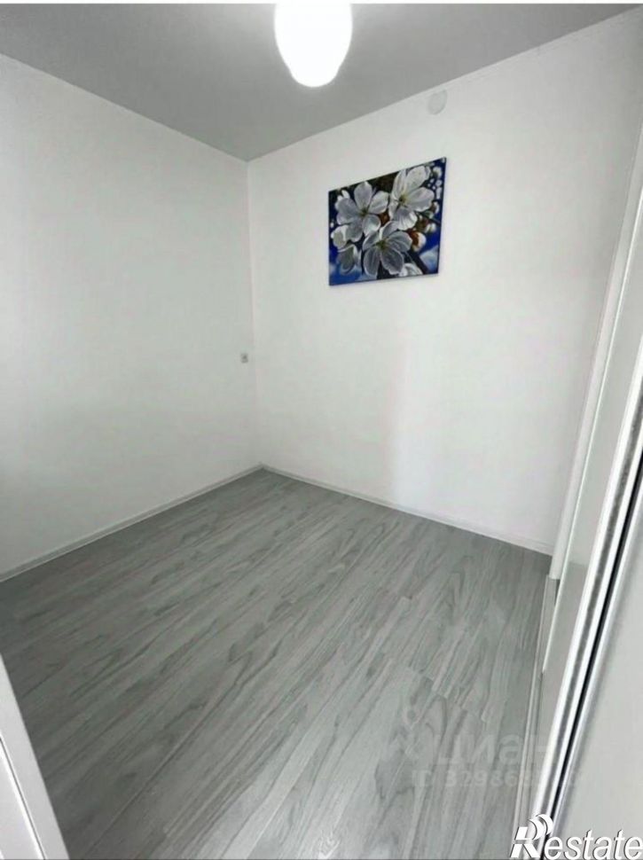 1-комн квартира улица Юлиуса Фучика, 8 к3,  д. 8 к3