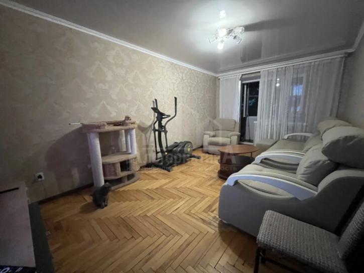 2-комн квартира Новороссийская ул.