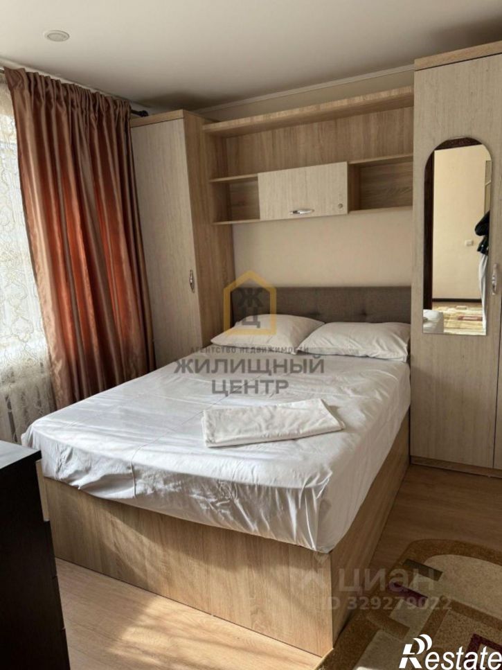 2-комн квартира улица Юлиуса Фучика, 8 к1,  д. 8 к1