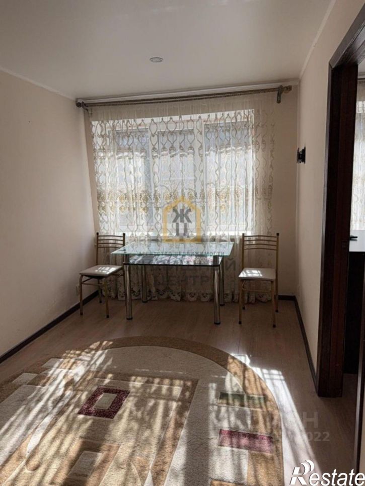 2-комн квартира улица Юлиуса Фучика, 8 к1,  д. 8 к1