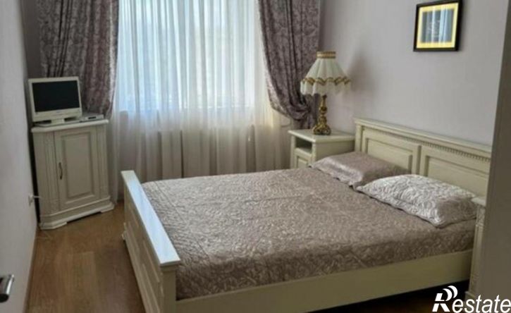3-комн квартира Февральская улица, 63,  д. 63