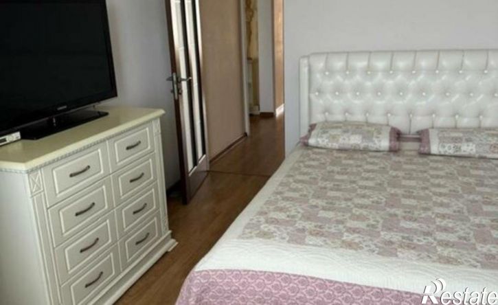 3-комн квартира Февральская улица, 63,  д. 63