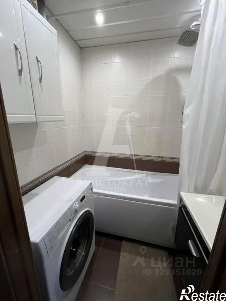 3-комн квартира улица Нежнова, 67 к1,  д. 67 к1