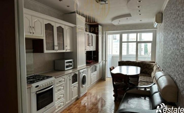 2-комн квартира улица Дровянникова, 20,  д. 20