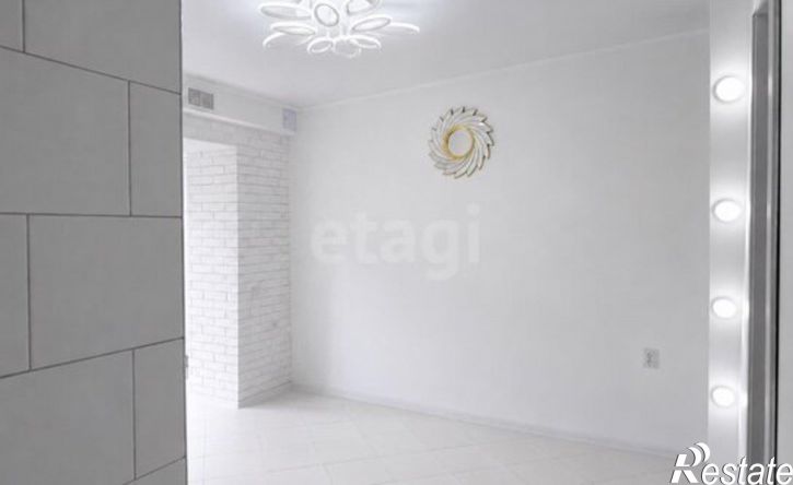 1-комн квартира улица Юлиуса Фучика, 8 к3,  д. 8 к3