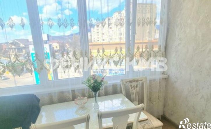 3-комн квартира ул Адмиральского, 49,  д. 49