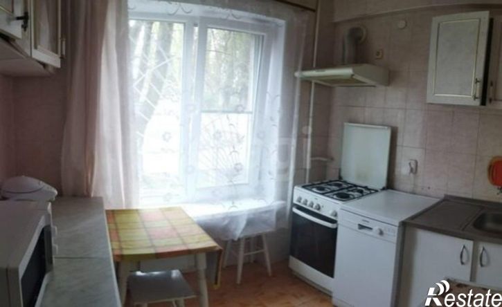 3-комн квартира ул Аллея Строителей, 8,  д. 8