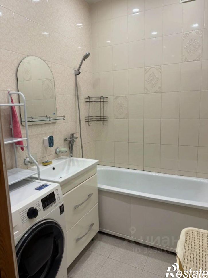 2-комн квартира Оранжерейный пр-д, 9,  д. 9