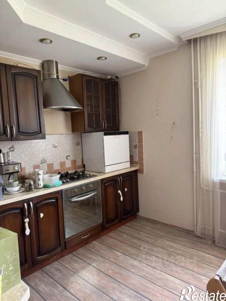 2-комн квартира Оранжерейный пр-д, 9,  д. 9
