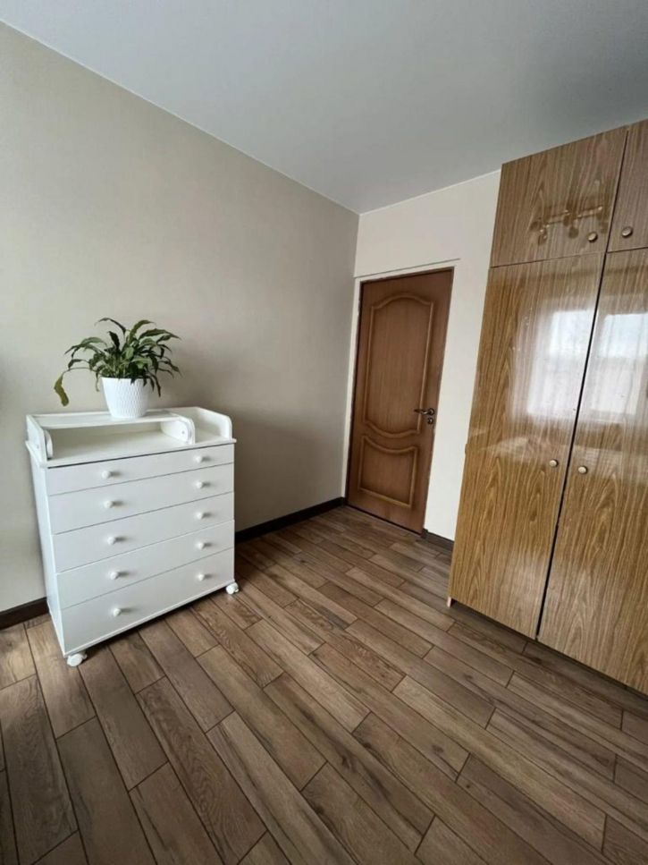 3-комн квартира Нежнова ул, 67к1