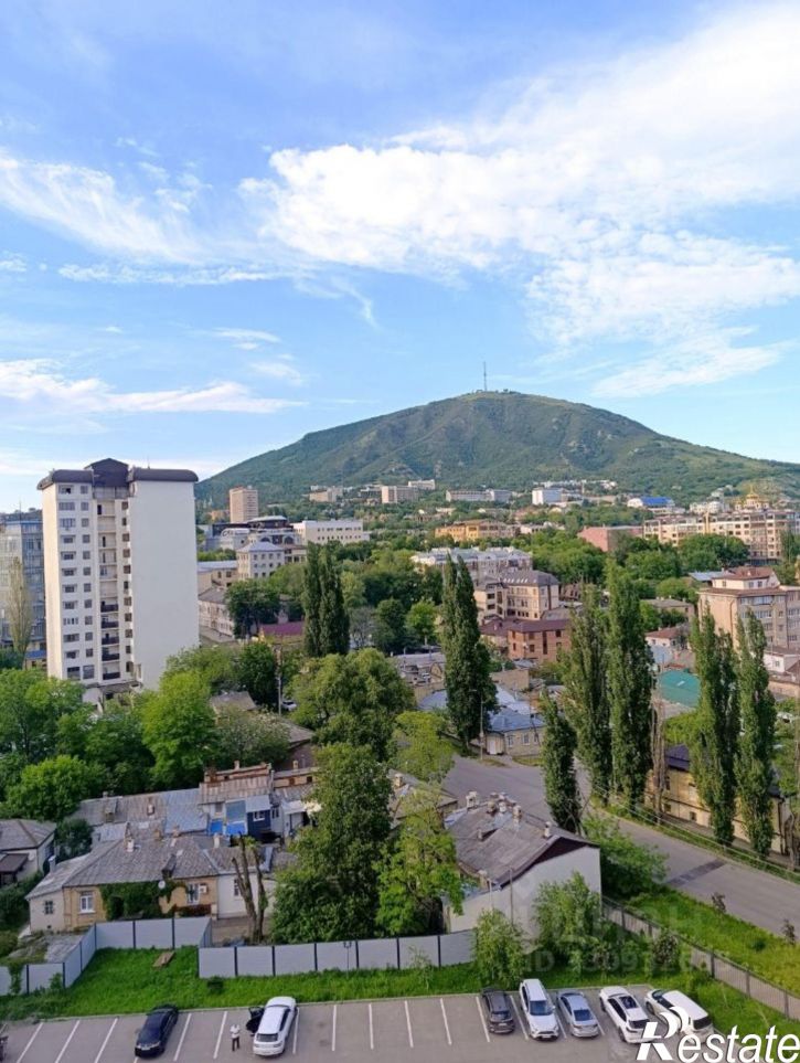 2-комн квартира ул Крайнего, 74,  д. 74