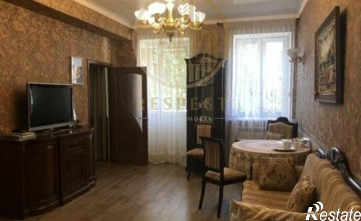 3-комн квартира проспект Кирова, 79,  д. 79