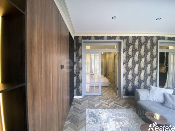 2-комн квартира улица Адмиральского, 2,  д. 2