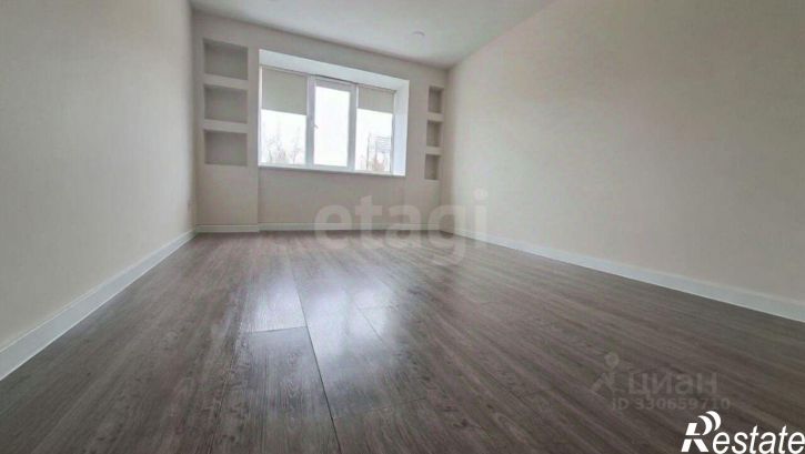 2-комн квартира ул Адмиральского, 35б,  д. 35б