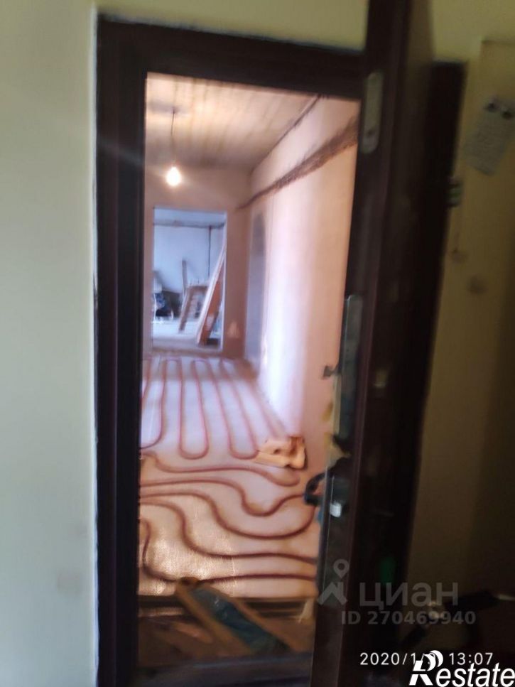 4-комн квартира Школьная улица, 33 к1,  д. 33 к1