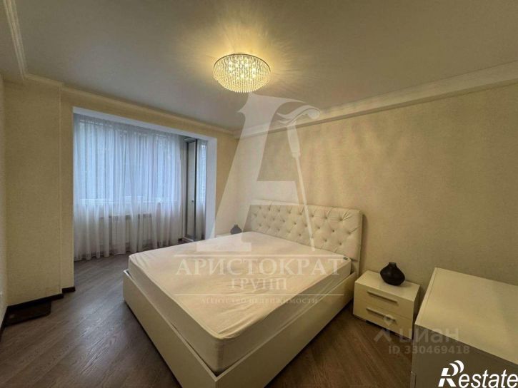 2-комн квартира пр-кт 40 лет Октября, 21,  д. 21