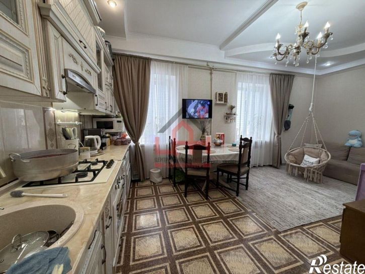 3-комн квартира улица Дунаевского, 2А,  д. 2А